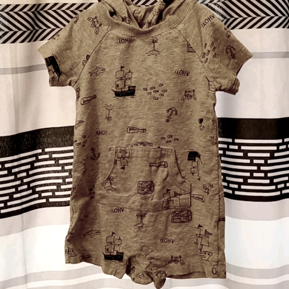 Boys 24M One peice jumper,shorts with hood